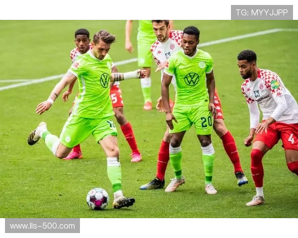 德甲沃尔夫斯堡U17、U19青训队双夺埃里克森杯,中国球员在列 德甲沃尔夫斯堡U17、U19青训队双夺埃里克森杯,中国球员在列